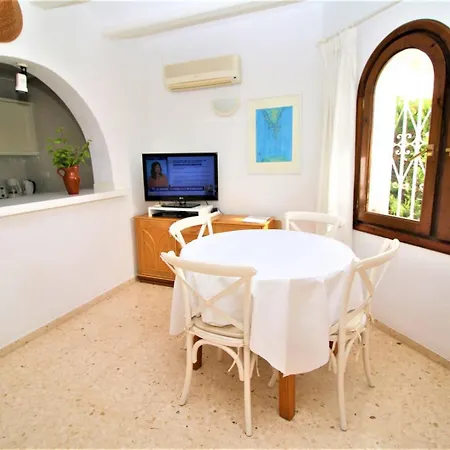 Holiday home Gerardo Denia